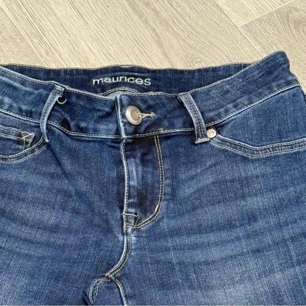 Maurices distressed skinny Jeans